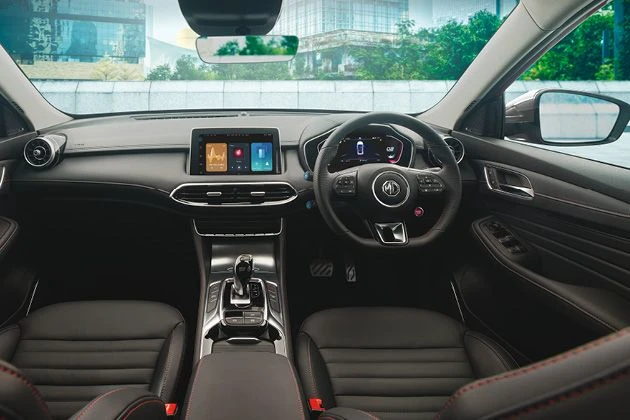 Dual Zone Auto Air Conditioning